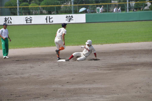 兵庫大会では4回戦まで二塁塁審、三塁塁審を生徒が務めた
