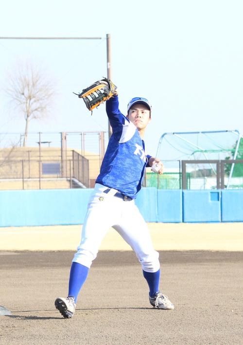 俊足の外野手として期待されるテイ・エステック久保選手（2021年1月18日撮影）