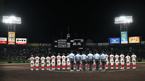 7日、試合終了が21時30分を過ぎていた智弁学園対岐阜城北