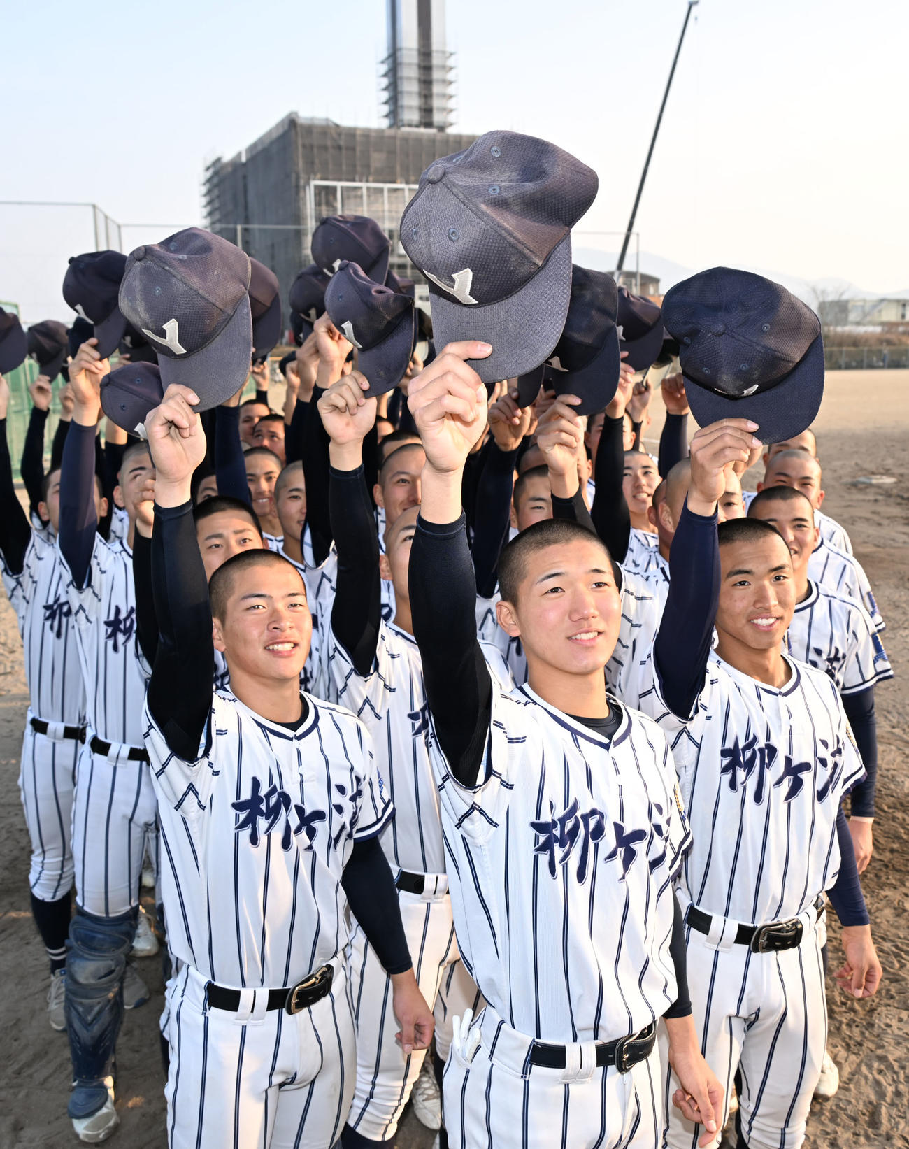 選抜出場が決まり歓喜する柳ヶ浦ナイン（2025年1月撮影）