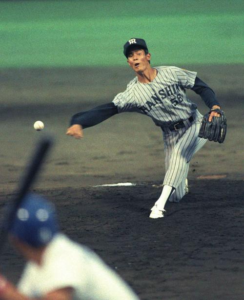 御子柴進氏の投球フォーム（1988年8月5日撮影）
