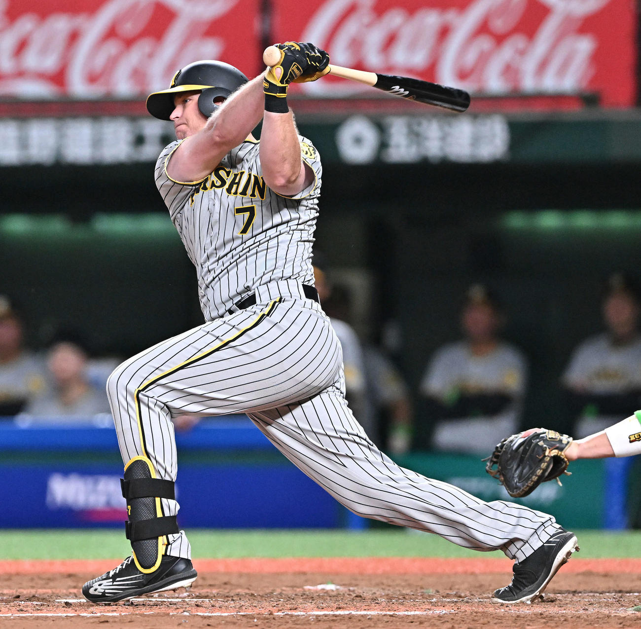 西武対阪神　5回表阪神2死一、二塁、ノイジーは左適時打を放つ（撮影・滝沢徹郎）