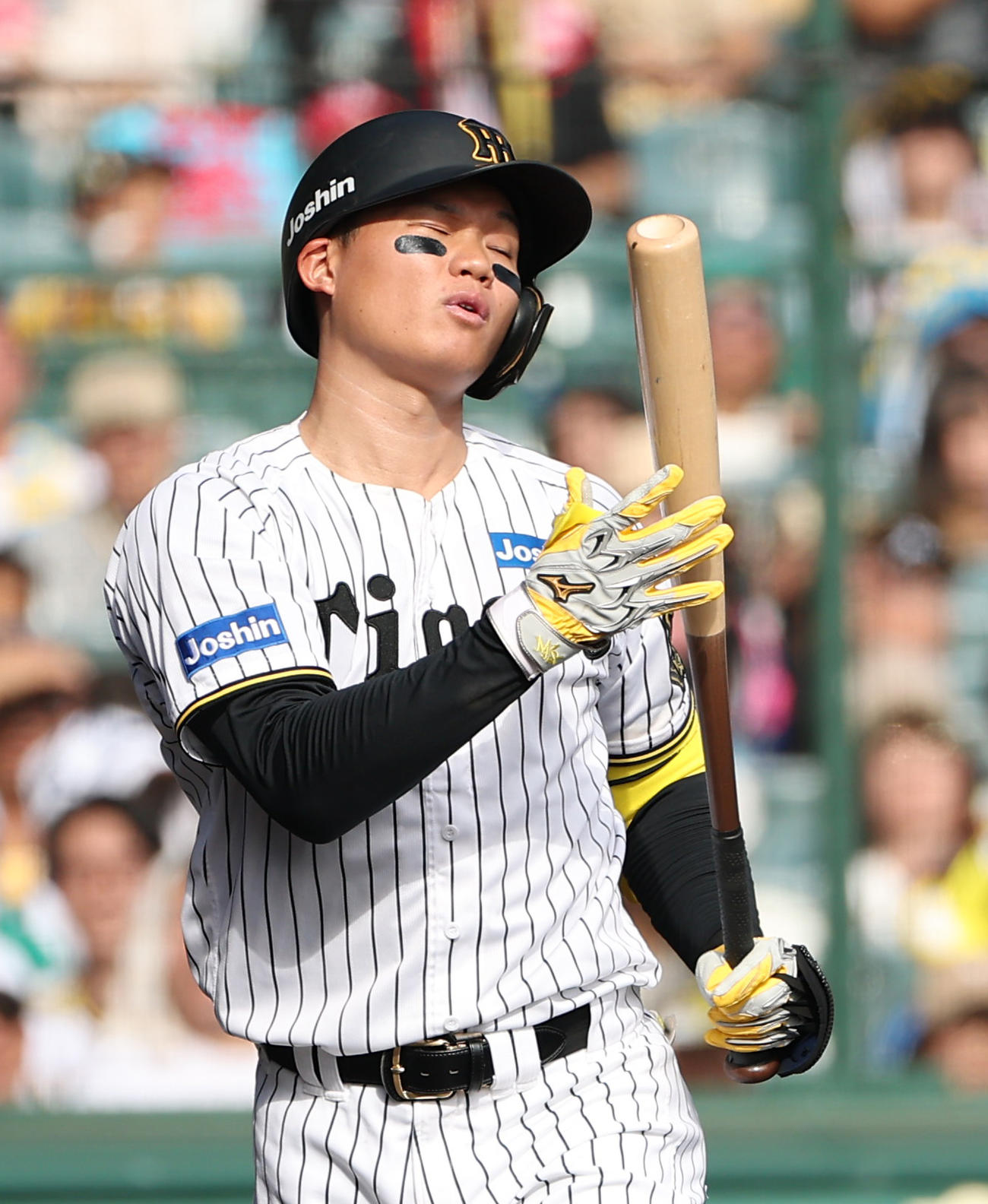 阪神対中日　3回裏阪神1死二塁、森下は三振に倒れる（撮影・上田博志）
