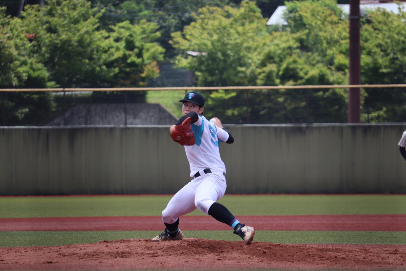 最速148キロ右腕・筑波大の橋本剛石（2年・市立浦和）が2回を無安打無失点の好投