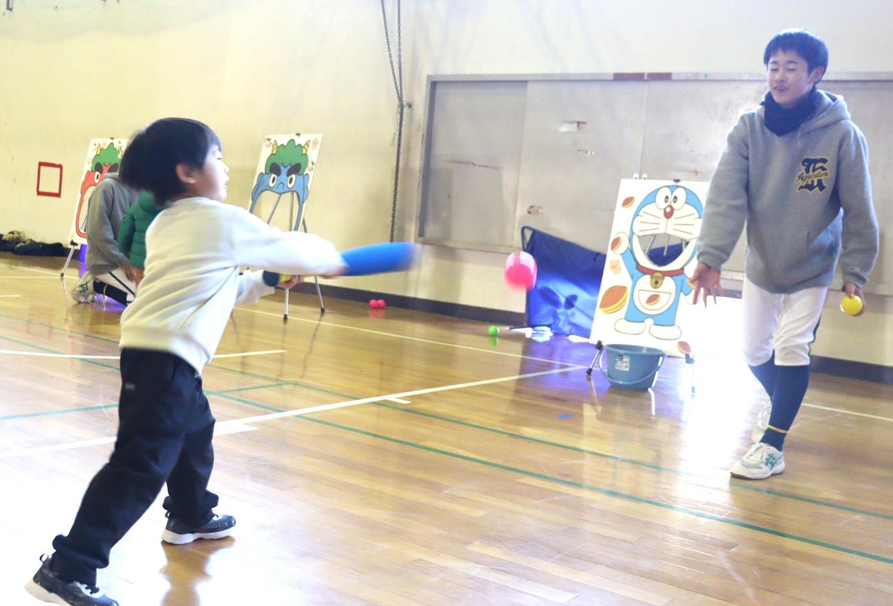 今年1月、加美農が東北高とコラボして「食」をからめた野球体験会を実施した