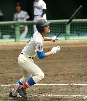 プロ注目の花咲徳栄・野村、成長見せた逆方向52号 - 高校野球 : 日刊