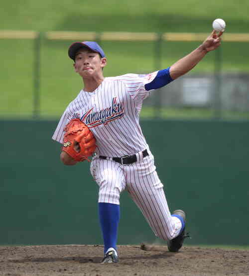 浦和実対山村学園 完投勝利の山村学園・和田朋也投手(撮影・大友良行)