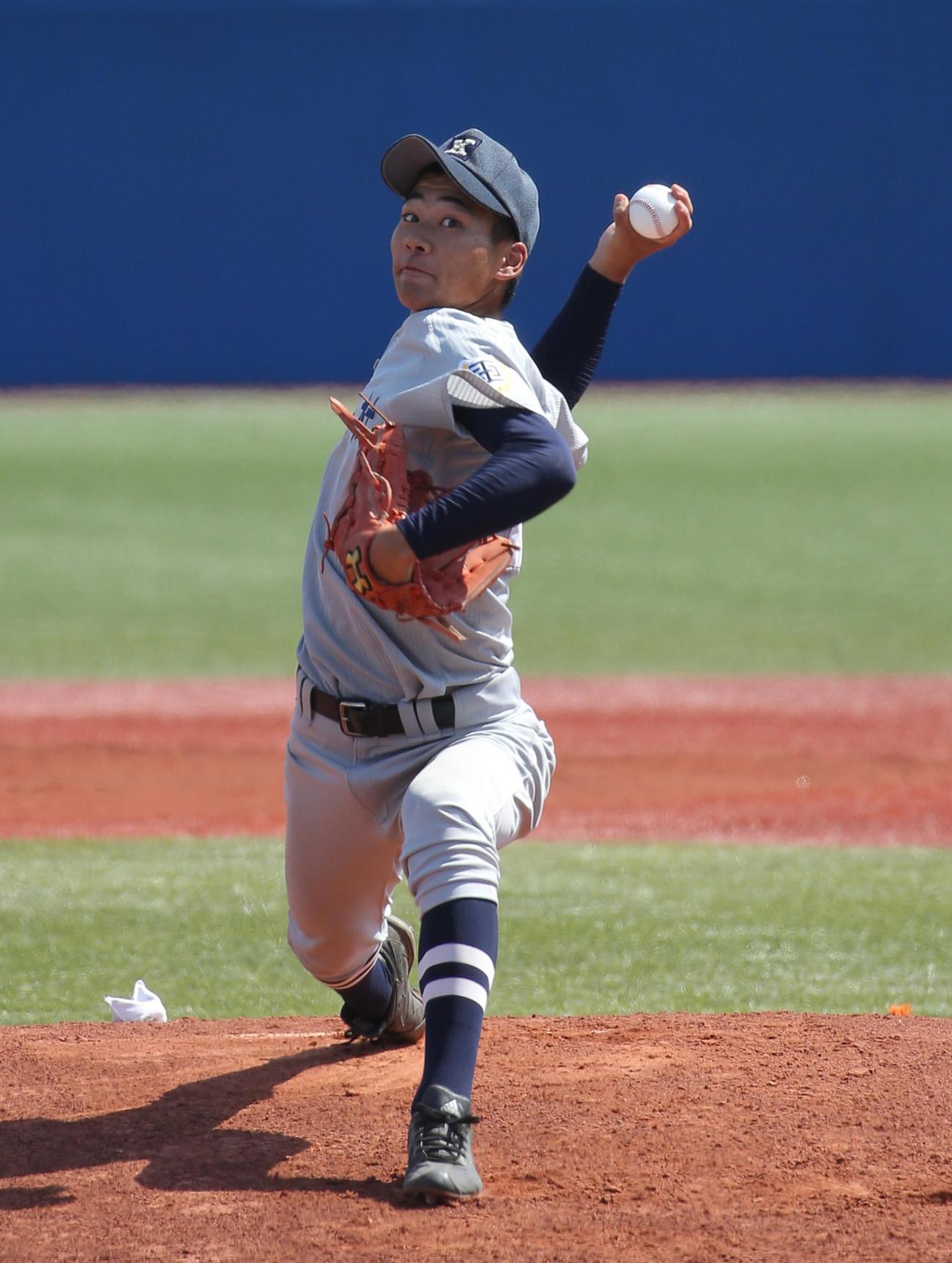 攻玉社対関東第一　先発登板する攻玉社・田中陸（撮影・河田真司）