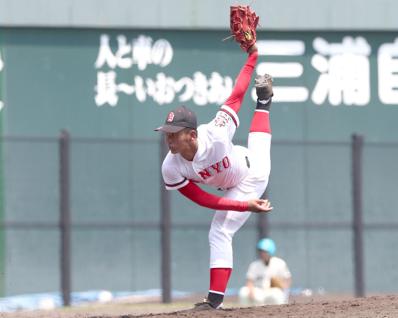 岡山工対おかやま山陽　おかやま山陽３番手で登板した有本（撮影・上山淳一）