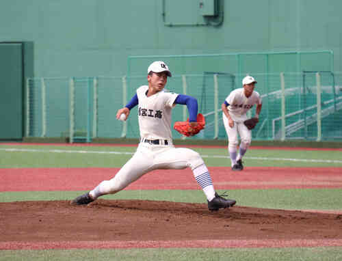 宇都宮工対作新学院 宇都宮工先発の小林