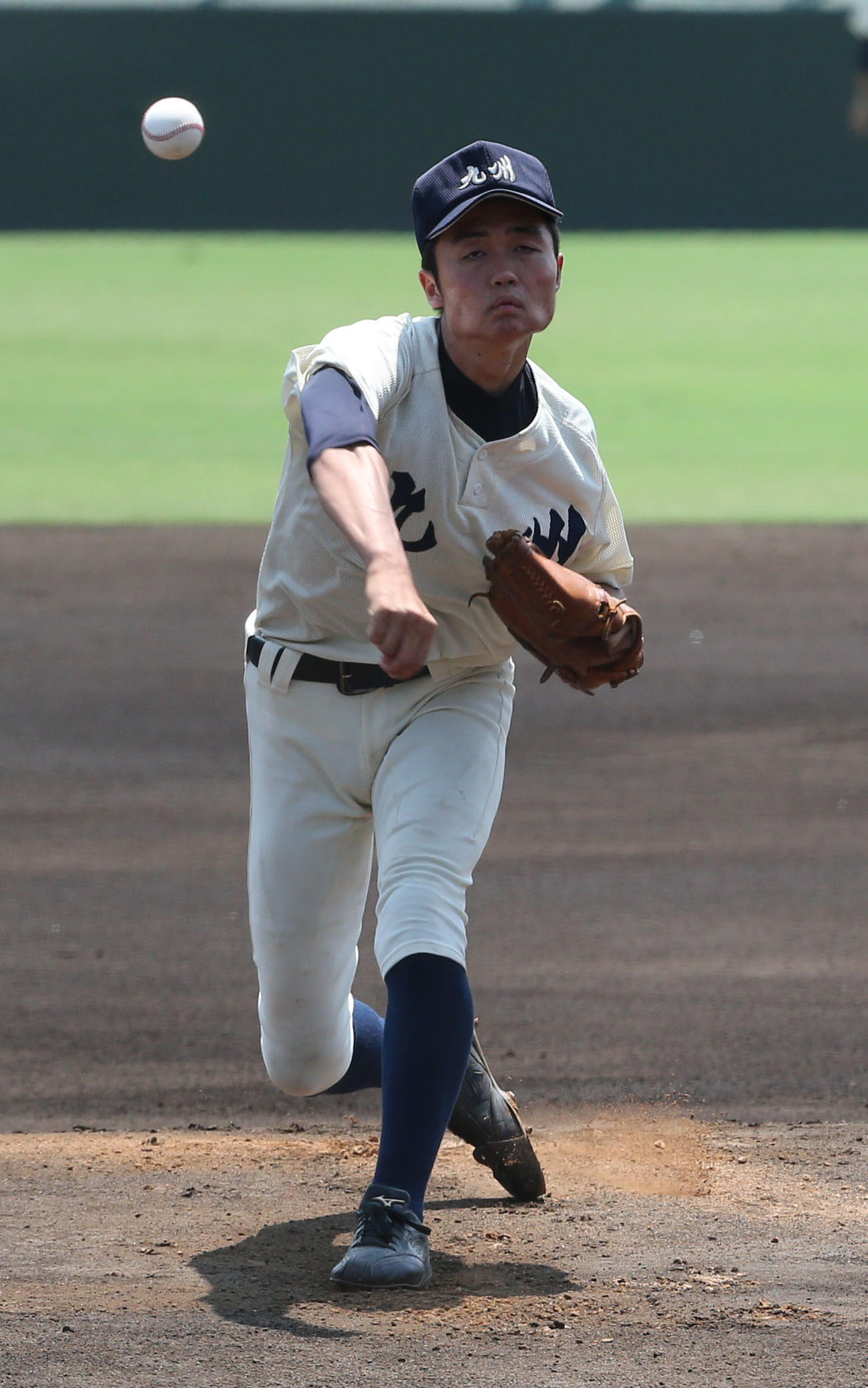 沖学園対九産大九州　先発・九産大九州・村上（撮影・梅根麻紀）
