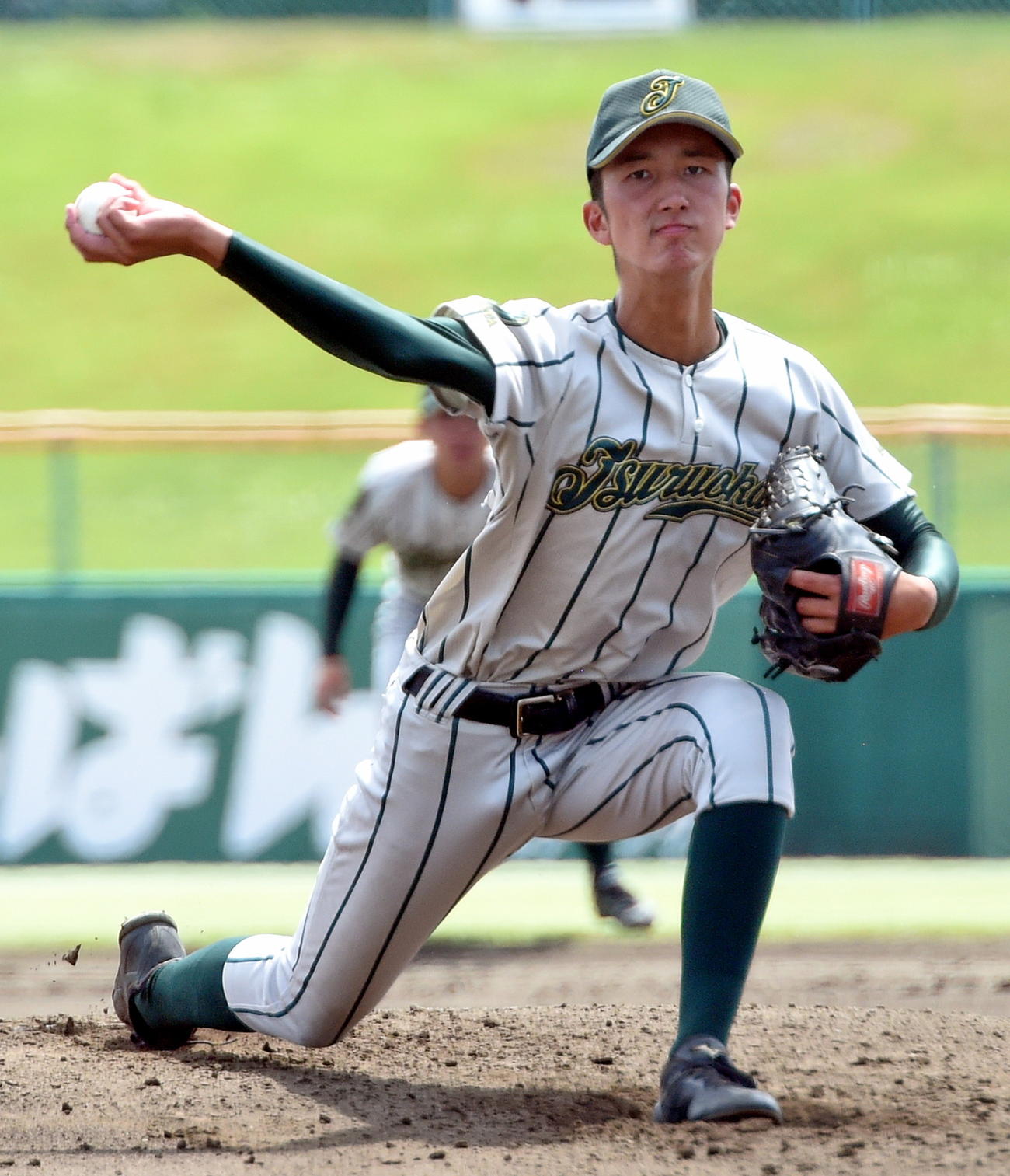 鶴岡東対羽黒　先発した鶴岡東・工藤（撮影・高橋洋平）