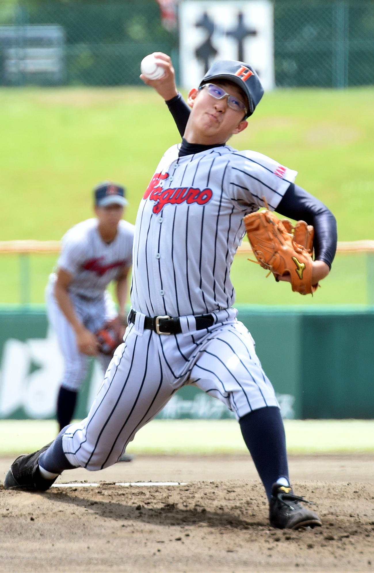 鶴岡東対羽黒　先発した羽黒・佐藤（撮影・高橋洋平）