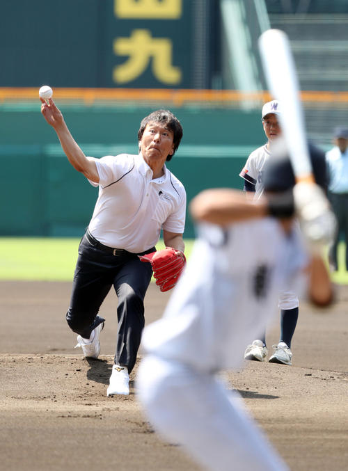 松井氏 これ以上ない1日 母校勝利で校歌歌った 夏の甲子園 日刊スポーツ