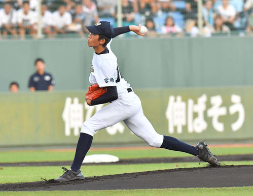 日本代表対宮崎県選抜　宮崎県選抜・戸郷翔征（撮影・上田博志）