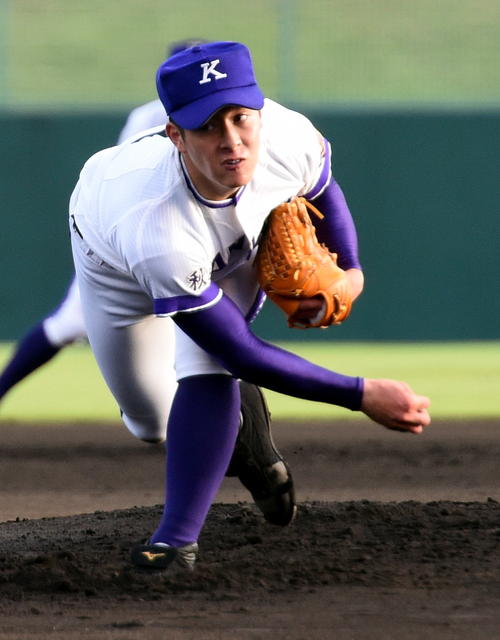 常葉大菊川対金足農　力投する金足農・吉田