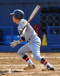 仙台育英“軟式”5年ぶりV「感無量」佐藤謙成V打 - 高校野球 : 日刊