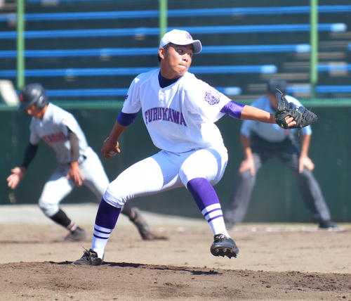 弘前東対古川　先発した古川のエース千坂（撮影・鎌田直秀）