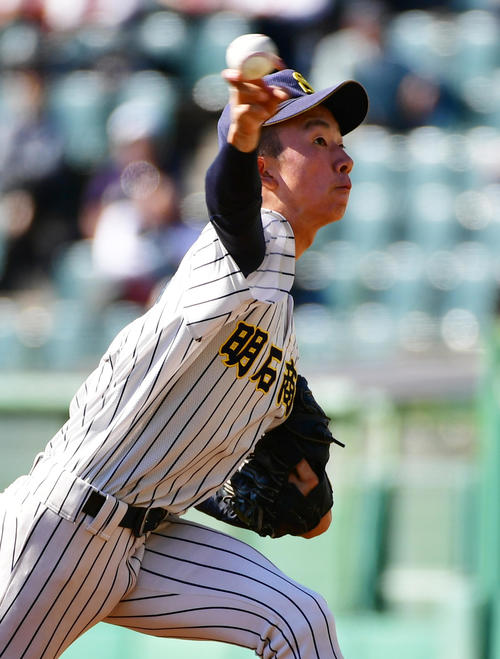 報徳学園対明石商　明石商先発宮口大輝投手（撮影・清水貴仁）
