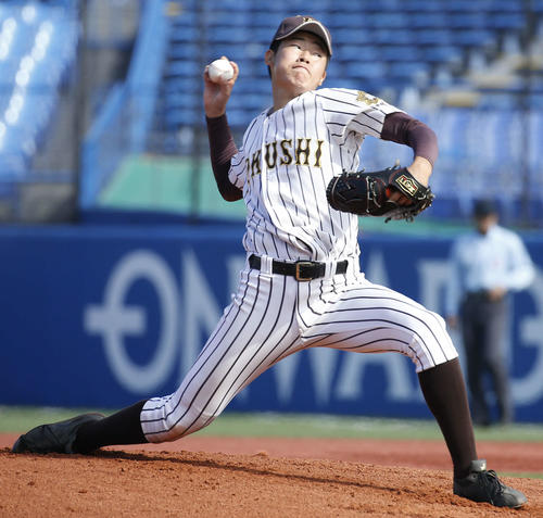 東亜学園対国士舘 先発登板する国士舘・白須(撮影・河田真司)