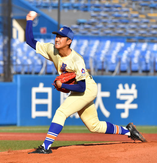 星稜対広陵　先発した星稜・奥川（撮影・柴田隆二）