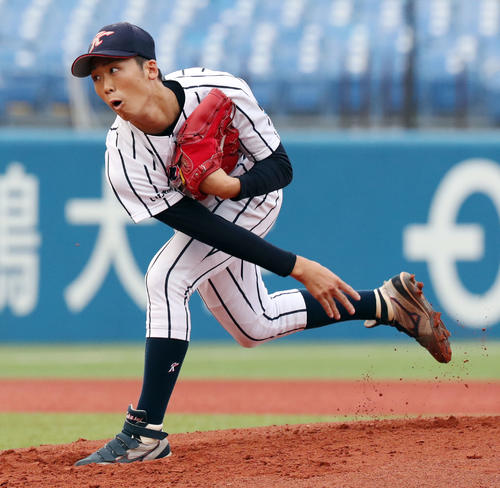 東日本国際大先発の船迫（撮影・垰建太）