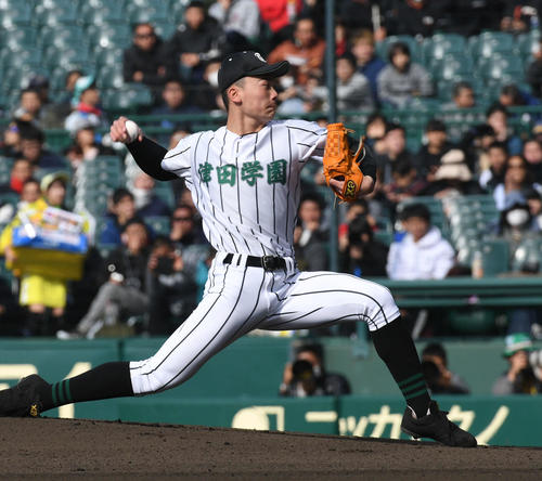 津田学園先発の前佑囲斗(撮影・渦原淳)