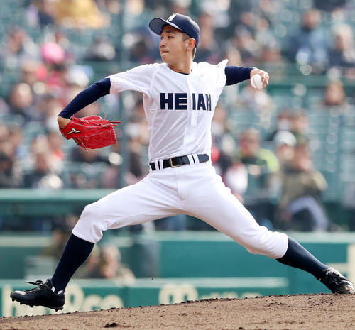 龍谷大平安対津田学園 津田学園戦に先発する野沢(撮影・加藤哉)