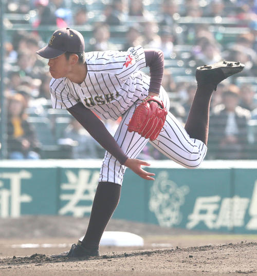 国士舘対明石商　国士舘・先発の白須仁久（撮影・上山淳一）