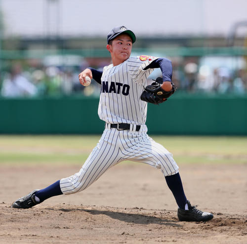 大船渡対高田　参考記録ながら8回無安打無得点の好投を見せた大船渡・和田（撮影・足立雅史）