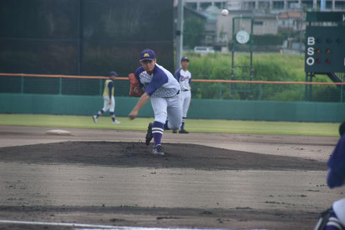 星稜との練習試合に先発した愛工大名電の1年生投手・田村（撮影・望月千草）