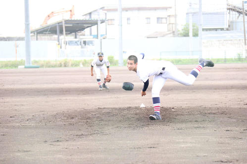 拓大紅陵との練習試合に先発し、5回を1安打無失点の好投をみせた前橋商・井上温大投手