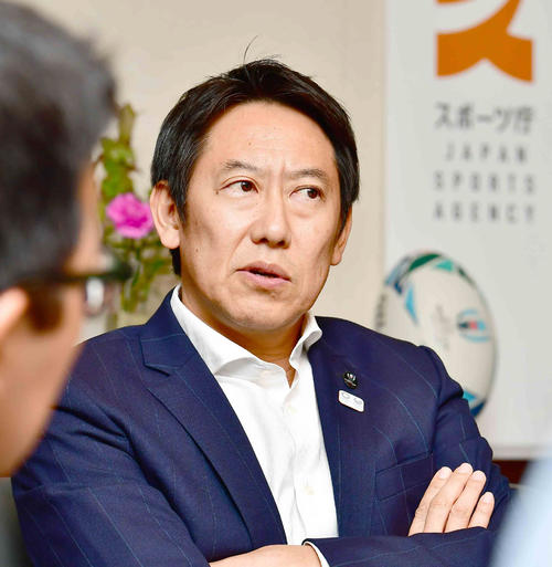 高校野球界が抱える現状について、熱い思いを語る鈴木大地スポーツ庁長官（撮影・小沢裕）