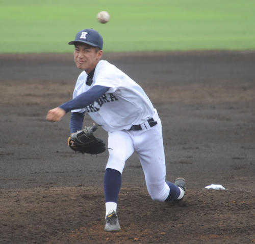 高校野球　福岡大会2回戦　直方対小倉工　小倉工先発の樋口風音投手（撮影・浦田由紀夫）