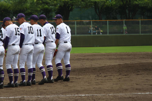 背番号1をつけて夏初戦に臨んだ愛工大名電・田村（撮影・柏原誠）