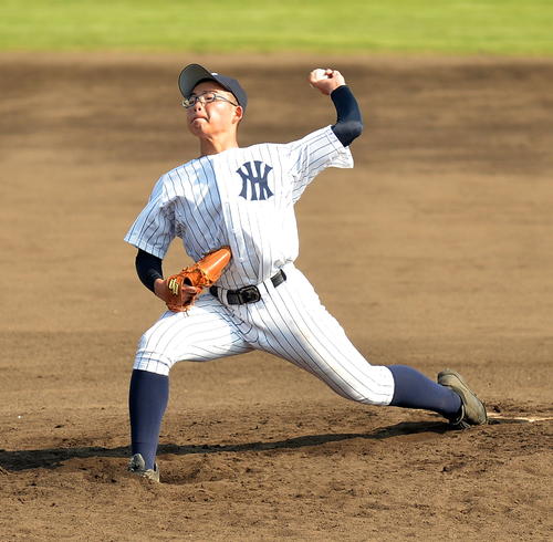 八戸水産対八戸西　先発して6回まで完全に封じた八戸西・山田