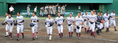 新庄南対山形商　2年ぶりに夏白星を挙げた山形商ナイン