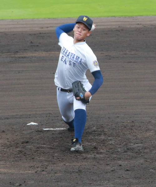 力投する和歌山東・落合（撮影・松本直也）