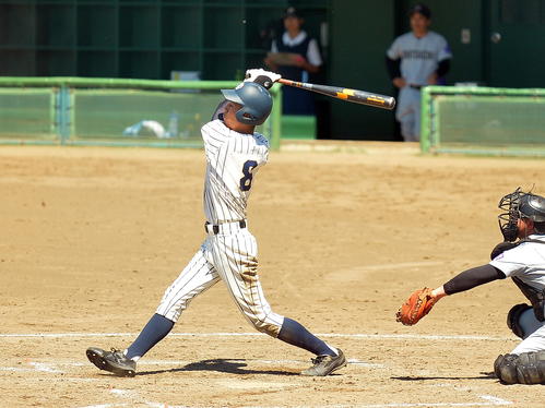大槌対盛岡四　3打数3安打2打点の活躍を見せた盛岡四・高見（撮影・鎌田直秀）