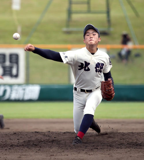 北照対北海道大谷室蘭　北照先発の桃枝（撮影・佐藤翔太）
