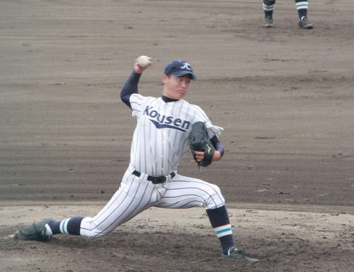 力投する光泉・吉田力聖（撮影・松本直也）