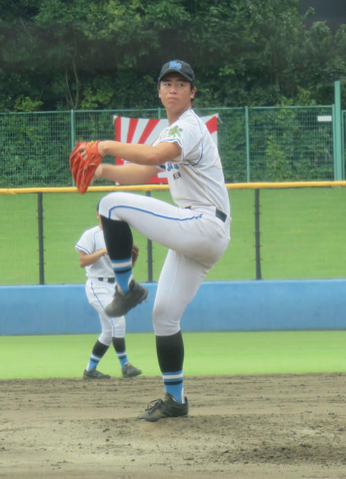 横浜対三浦学苑　3失点完投で惜敗した三浦学苑のプロ注目右腕、渡辺