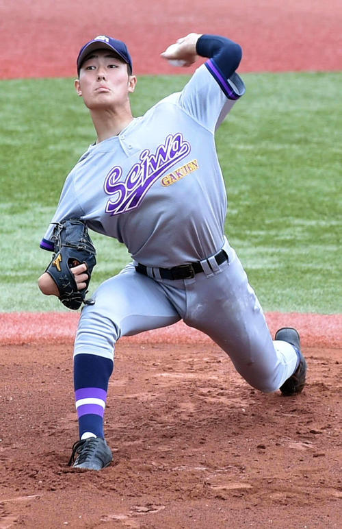7回無失点に抑えた聖和学園先発の庄司陽（撮影・山田愛斗）
