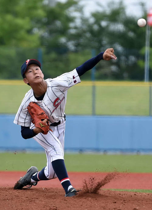 柴田対東北生活文化大高　1失点で完投勝利を挙げた柴田・平間