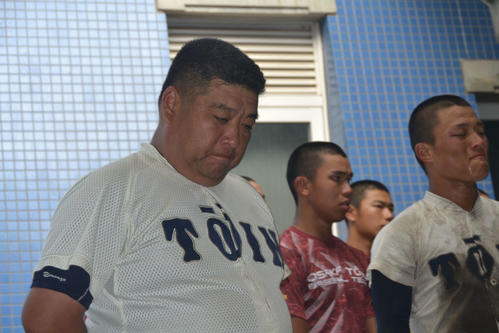サヨナラ負けを喫した大阪桐蔭・西谷監督（撮影・望月千草）