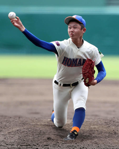 八戸学院光星対誉　誉2番手の山口（撮影・松本俊）