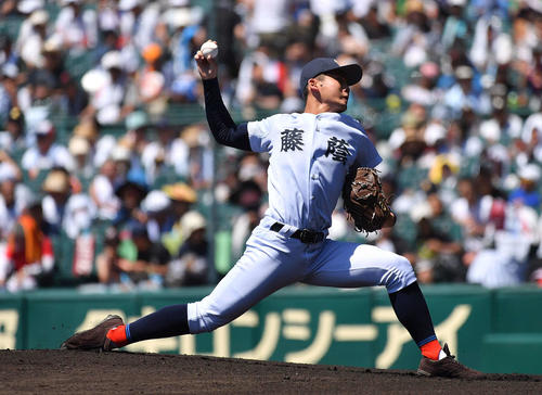 明徳義塾対藤蔭　藤蔭エース小宮大明（撮影・上田博志）