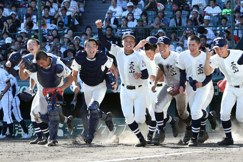 国学院久我山「史上最弱」が28年ぶり出場で初校歌 - 夏の甲子園 : 日刊