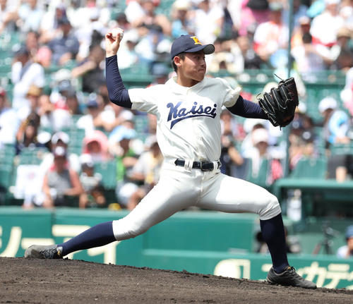 海星対聖光学院　聖光学院戦に先発する柴田蓮人（撮影・白石智彦）