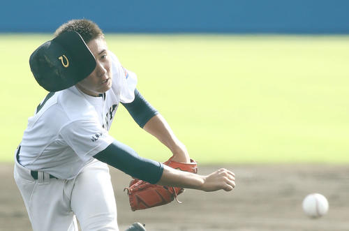 八戸学院光星対中京大学中京　先発登板の中京大学中京・村田（撮影・河田真司）